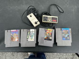 Vintage Nintendo NES Game Lot Metal Gear Friday The 13th Dr Mario Spy Hunter + Controllers