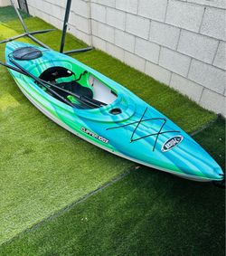 Pelican Kayak & Paddle