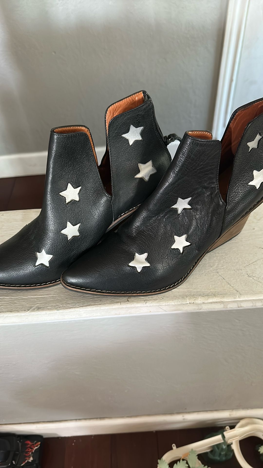 Size 11 Star Boots