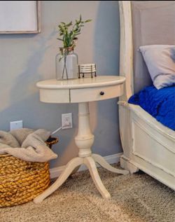 Pottery Barn Nightstands