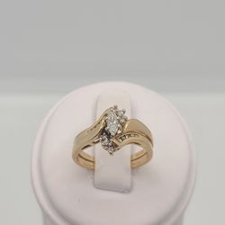 14k Gold Diamond Engagement Ring 