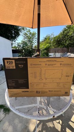 Insignia F20 Series 32" LED HD Fire TV