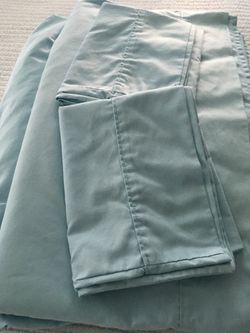 Four Complete QUEEN Sheet SETS