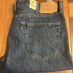 Levi 501 Jeans - Size 42x32