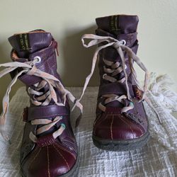 Women's Boots