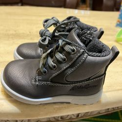 Eddie Bauer Boots For Kids