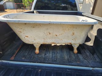 Cast iron bathtub bath tub with feet