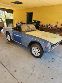 Triumph TR6 Rolling Chassis