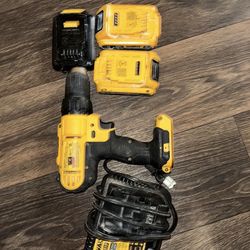 Dewalt drill 