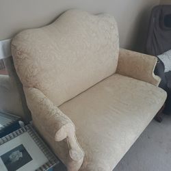 Love Seat Queen Anne Style