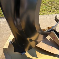 New Chevy Equinox Replacement Front Fenders (pair)