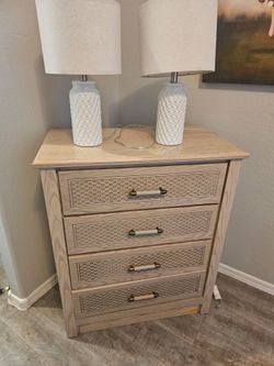Table lamps (2)