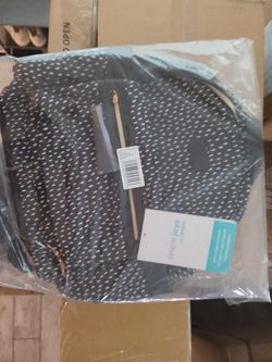 Joys by Carter's Store 1
Simple Joys by Carter's Baby Spot On Diaper Backpack, Polka Dot, One Size
