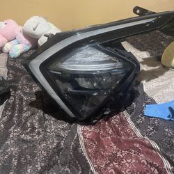 2023-2025 Kia Sportage Left Side Reflector LED Headlight OEM