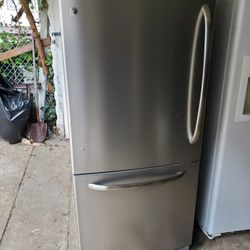 GE fridge 30 inches stainless botton freezer  66 hight  90 days warranty