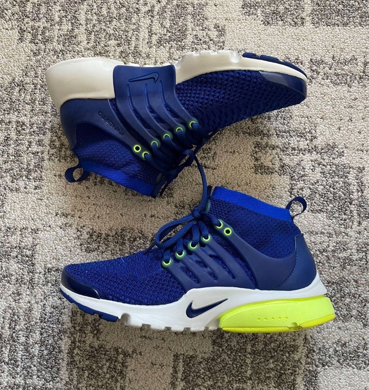 Nike Womens Air Presto Flyknit Ultra Running Shoe Deep Royal Blue Summit White Size 7.5