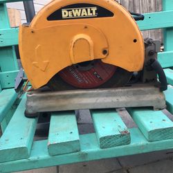 DEWALT chop Saw