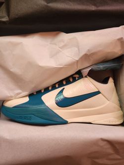 Kobe 5 Protro Caitlin Clark Coconut Milk Spruce