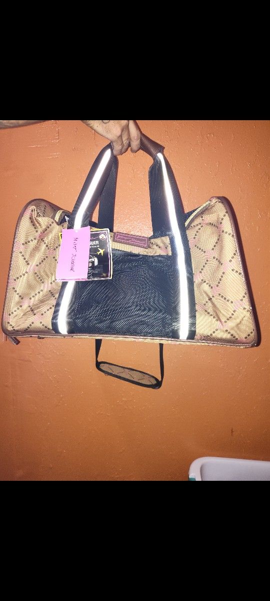 Betsey Johnson Travel Pet Carrier
