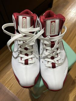 Brand New Nike Shox Size 8.5 Men