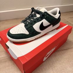 Nike Dunks - green