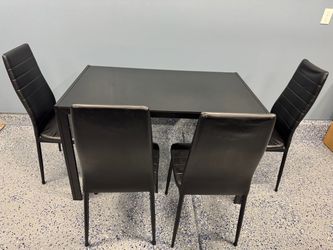 Black Dining table set - Read Decription