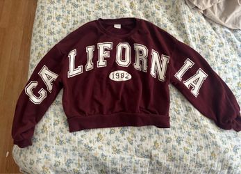 Sweater , 8-9 year old/ 9 años