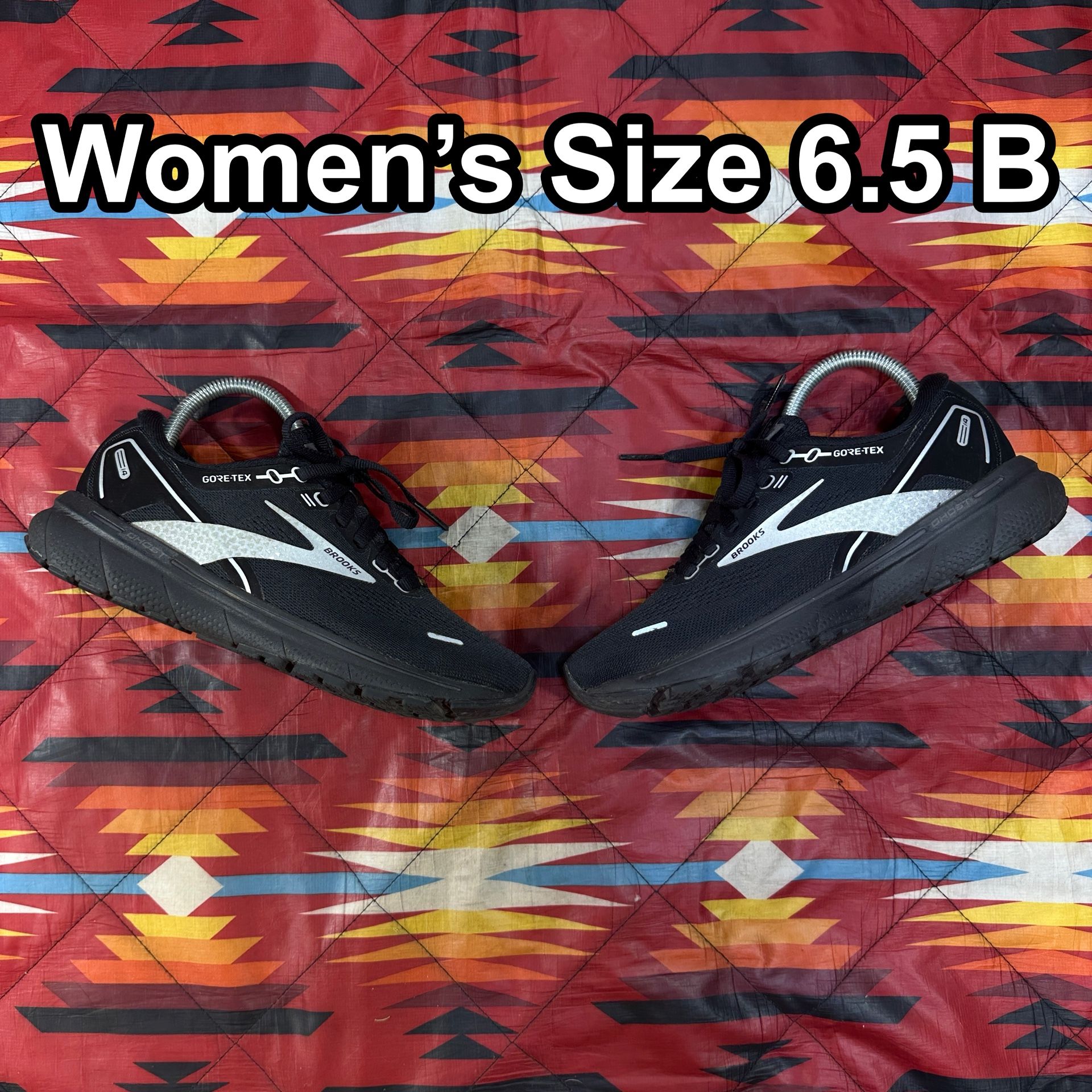 Brooks Ghost 14 GTX Sneaker Women’s 6.5 B Triple Black Gore-Tex Waterproof