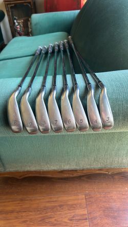 Taylormade LH  rac 6  irons 3-PW regular steel shafts with excellent grips.
