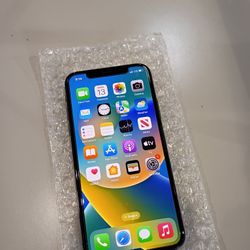 IPHONE X 64GB FACTORY UNLOCKED BATTERY HEATH 100%