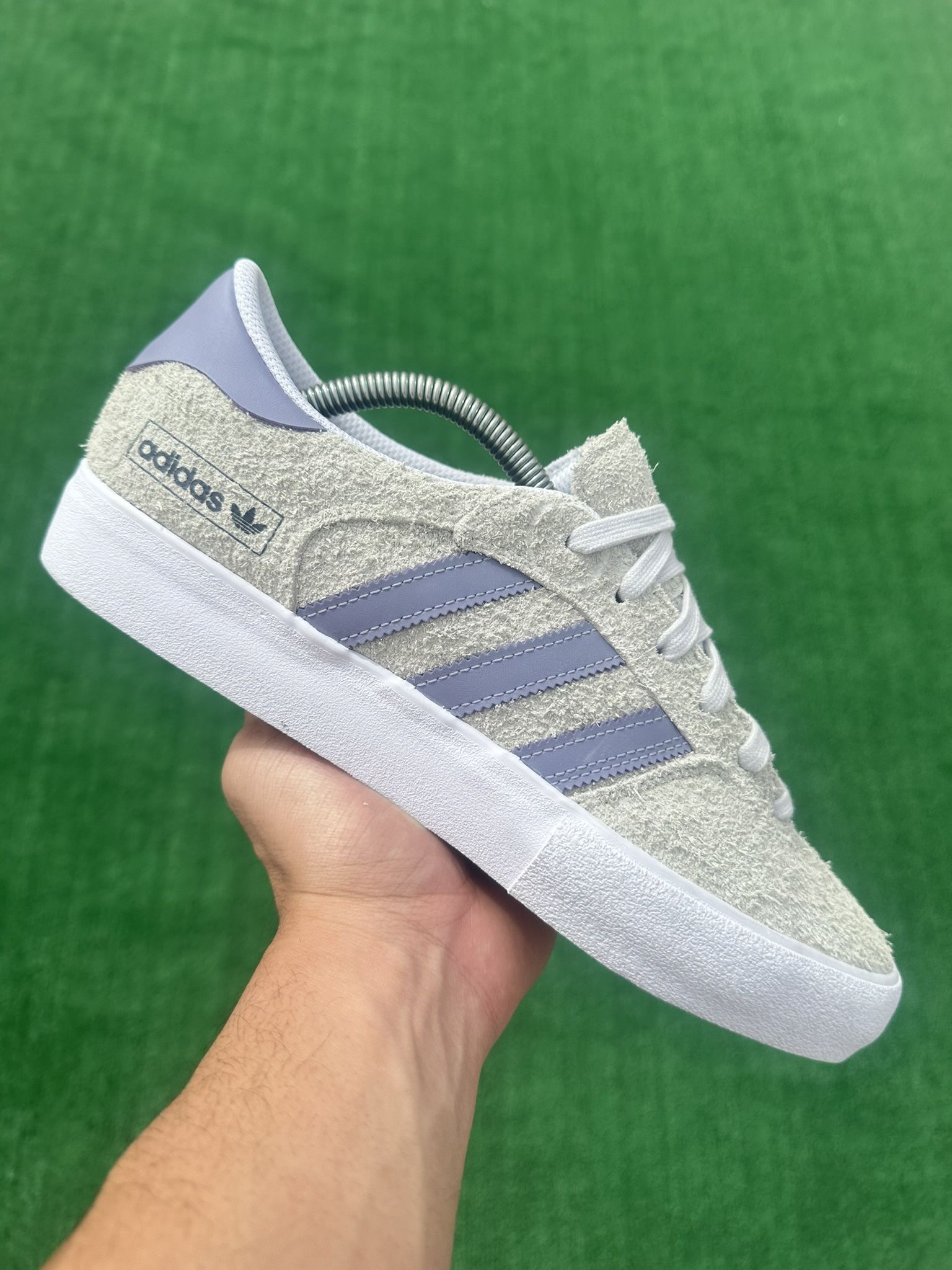 ADIDAS MATCHBREAK SUPER “BIEGE / VIOLET” (Size 9.5, Men’s)