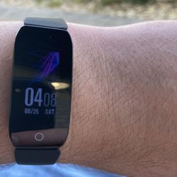 Off Brand Fitbit Gets Notifications Has Blue Tooth 