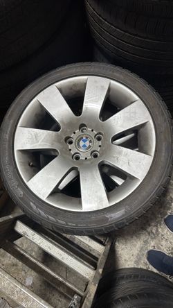 Set of 4 BMW 18x8 With 245/40/18 Tires