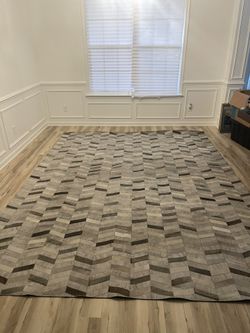 Handmade Cowhide Mitch Area Rug