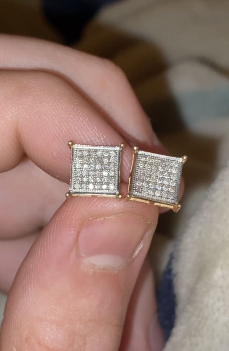 10k Yellow Gold VS Square Earrings 