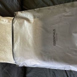 Dark Oatmea Essentials Sweats