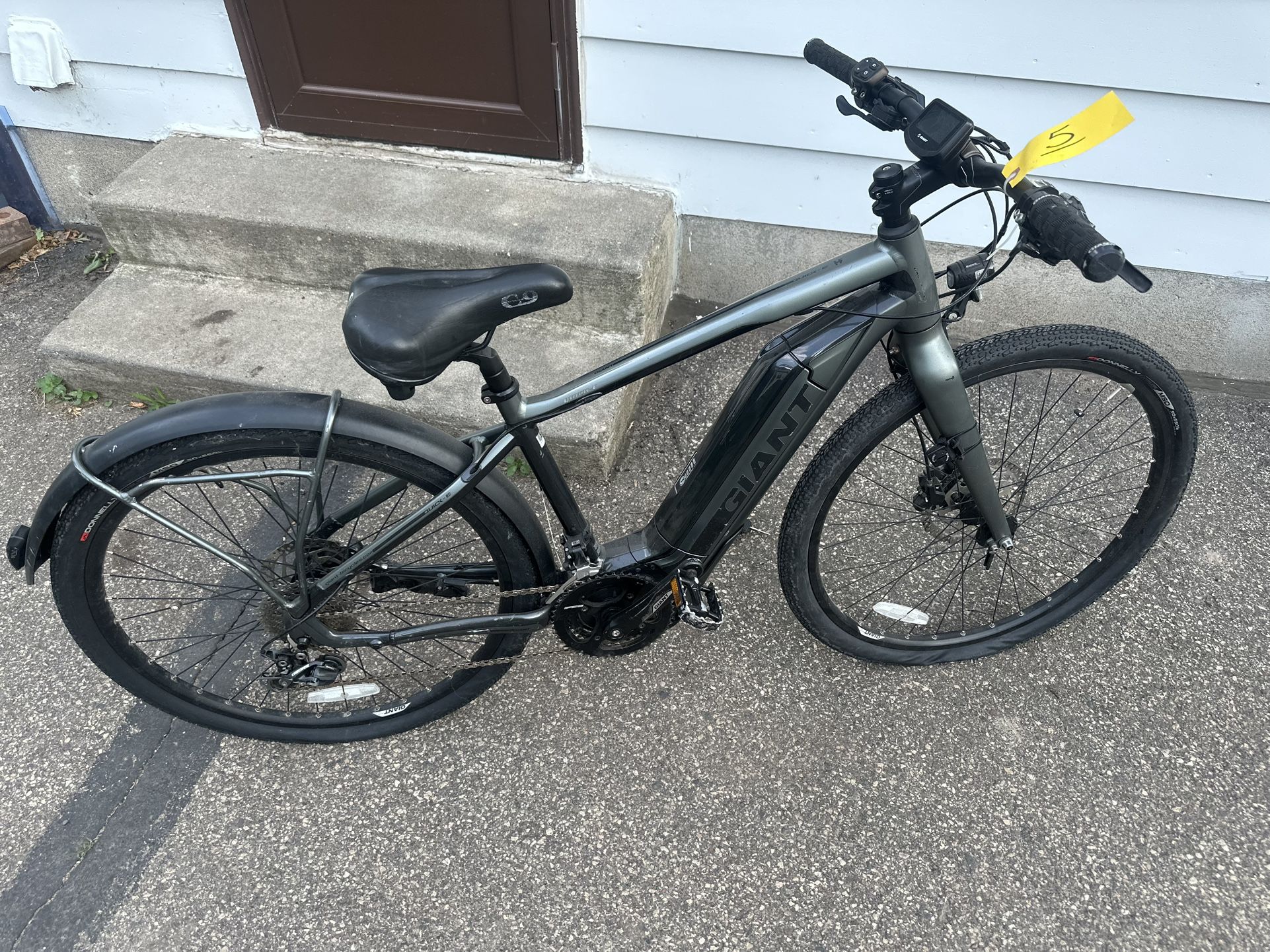 Giant E-Bike