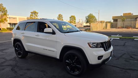 2012 jeep Grand Cherokee