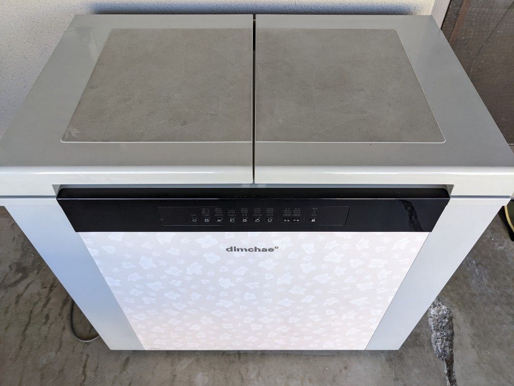 Dimchae Kimchi Refrigerator