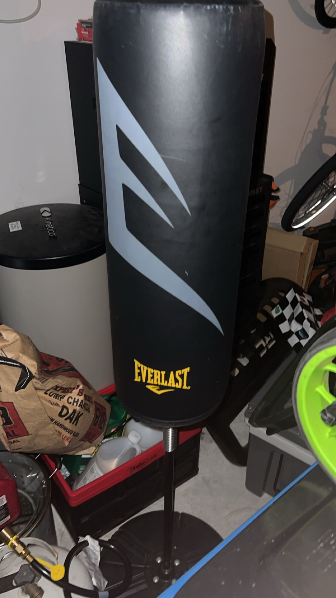 Everlast Cardio Fitness Training Bag Black Punching Exercise MMA