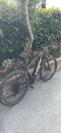 Trek Mountain Bike