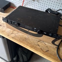 FURMAN 9 Outlet PL-PLUS DMC Surge Protection