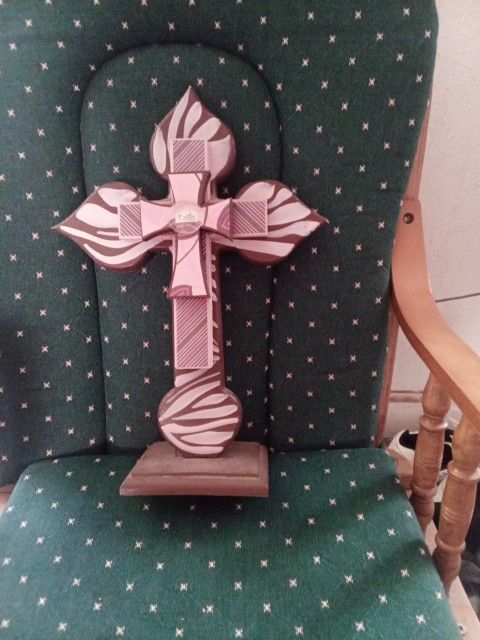 Pretty Cross It's Got Faith In The Middle And Get Condition Asking $10