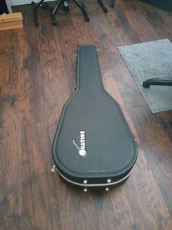 Ovation guitar case