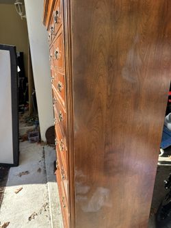 10 Draw Dresser