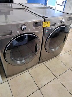 LG WASHER AND DRYER SET
