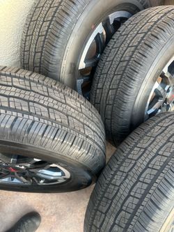 Toyota Tacoma wheels and tires