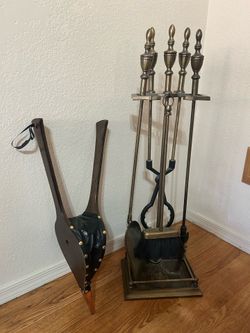 Fireplace tool set with bellows