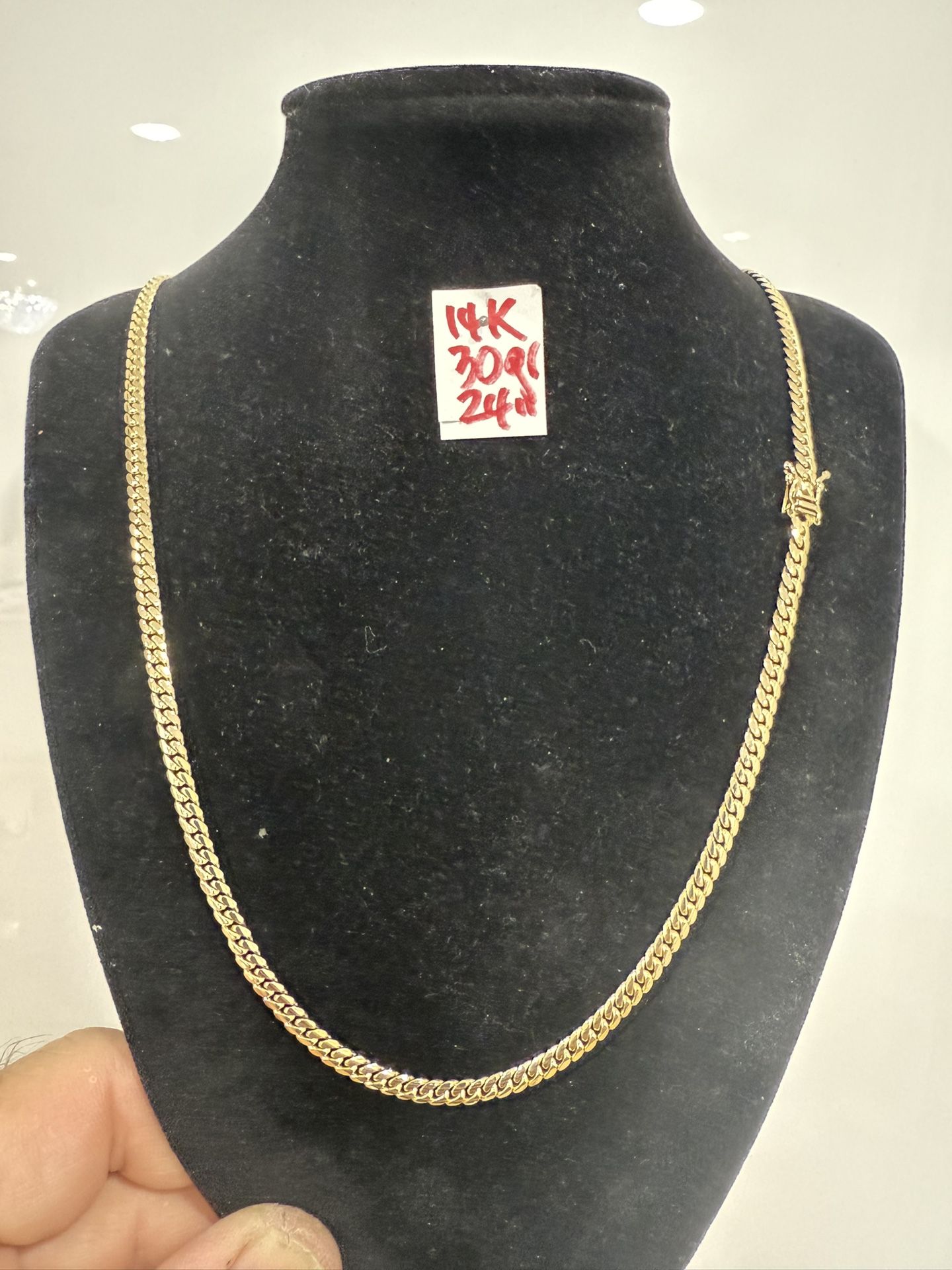 14K Solid Gold 🇨🇺 Links Chain 39Gr 24 Inches Long 