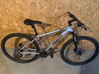 Gravity HD Trail 29er – Like New – 17” Frame